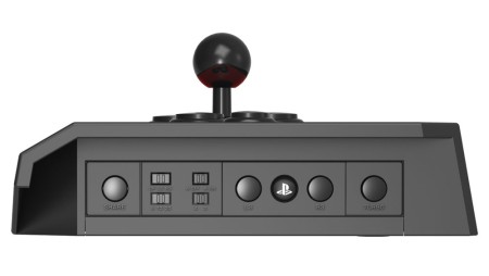 画像ギャラリー No.004のサムネイル画像 / PS4＆3両対応のリアルアーケードPro.がモデルチェンジ。背面にタッチパッドを搭載し，2月14日発売