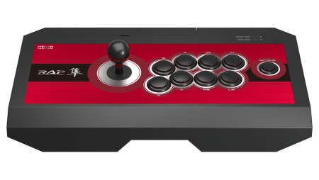画像ギャラリー No.005のサムネイル画像 / PS4＆3両対応のリアルアーケードPro.がモデルチェンジ。背面にタッチパッドを搭載し，2月14日発売