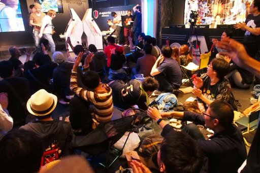 画像ギャラリー No.008のサムネイル画像 / 「ヴァンパイアセイヴァー」の3on3大会「Judgement Day 6」レポート。稼働21年目の優勝は，リネ選手/海の子選手/こめまる選手によるチーム「DDCばけーしょん」の手に