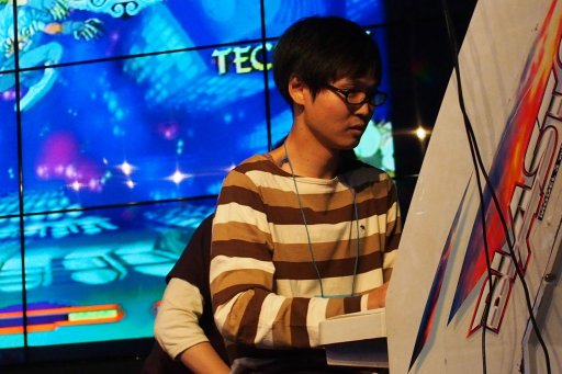 画像ギャラリー No.035のサムネイル画像 / 「ヴァンパイアセイヴァー」の3on3大会「Judgement Day 6」レポート。稼働21年目の優勝は，リネ選手/海の子選手/こめまる選手によるチーム「DDCばけーしょん」の手に
