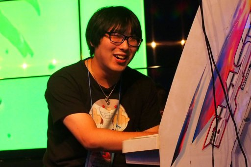 画像ギャラリー No.043のサムネイル画像 / 「ヴァンパイアセイヴァー」の3on3大会「Judgement Day 6」レポート。稼働21年目の優勝は，リネ選手/海の子選手/こめまる選手によるチーム「DDCばけーしょん」の手に