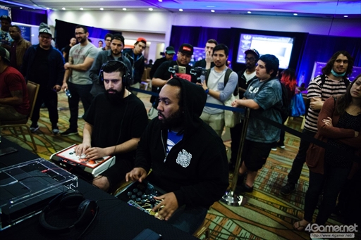 画像ギャラリー No.032のサムネイル画像 / 「Capcom Cup 2017」，本戦最後の切符は日本のネモ選手の手に。最終予選「Last Chance Qualifier」が開催された初日Twitterまとめ