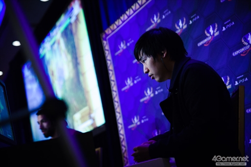 画像ギャラリー No.033のサムネイル画像 / 「Capcom Cup 2017」，本戦最後の切符は日本のネモ選手の手に。最終予選「Last Chance Qualifier」が開催された初日Twitterまとめ