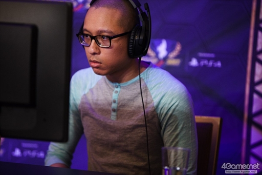 画像ギャラリー No.056のサムネイル画像 / 「Capcom Cup 2017」，本戦最後の切符は日本のネモ選手の手に。最終予選「Last Chance Qualifier」が開催された初日Twitterまとめ
