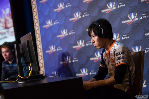 画像ギャラリー No.031のサムネイル画像 / 「ストリートファイターV」の公式世界大会「Capcom Cup 2017」本戦が開幕。最終日に進出する8人が決定した2日目Twitterまとめ