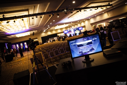 画像ギャラリー No.097のサムネイル画像 / 「ストリートファイターV」の公式世界大会「Capcom Cup 2017」本戦が開幕。最終日に進出する8人が決定した2日目Twitterまとめ