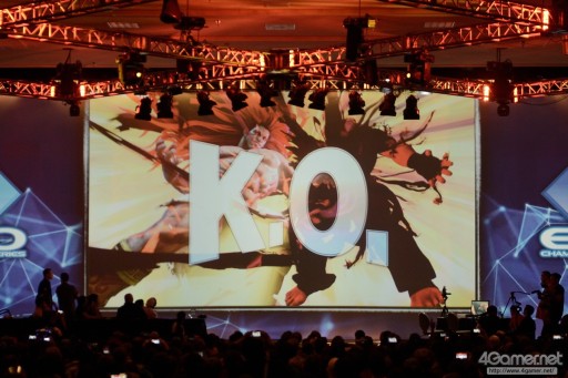画像ギャラリー No.001のサムネイル画像 / 【SS追加】［EVO2015］「ストリートファイターV」の新キャラクターは「Necalli」（殺意の波動キャラ？）。決勝トーナメント直前のステージで発表