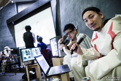 画像ギャラリー No.026のサムネイル画像 / ウメハラ氏の発案に40名超のプレイヤーが参戦。まさかの“太陽の塔”コスも披露された,「ウメハラ杯〜コスプレ限定大会〜」フォトレポート