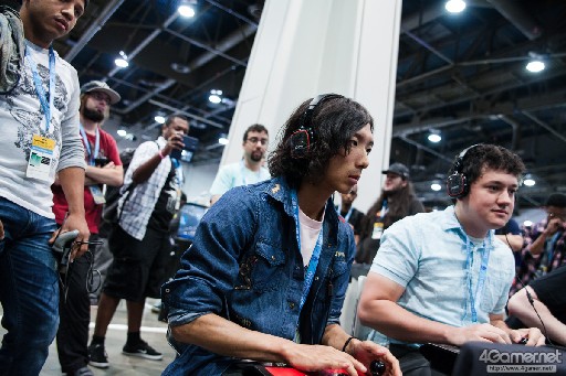 画像ギャラリー No.036のサムネイル画像 / ［EVO2016］いよいよ開幕EVO2016。ストV予選をはじめ，6タイトルの予選が行われる初日Twitterまとめ。GGXrdRと鉄拳7FRは準決勝も