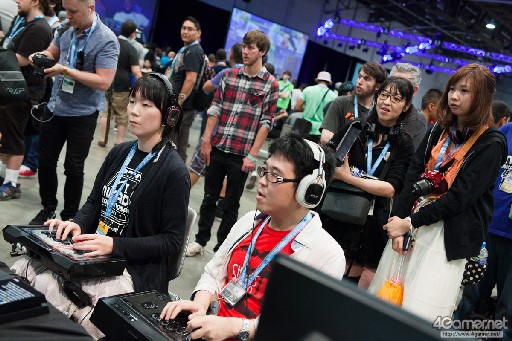 画像ギャラリー No.043のサムネイル画像 / ［EVO2016］いよいよ開幕EVO2016。ストV予選をはじめ，6タイトルの予選が行われる初日Twitterまとめ。GGXrdRと鉄拳7FRは準決勝も