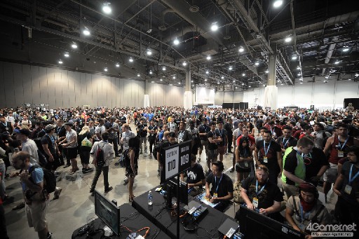 画像ギャラリー No.052のサムネイル画像 / ［EVO2016］いよいよ開幕EVO2016。ストV予選をはじめ，6タイトルの予選が行われる初日Twitterまとめ。GGXrdRと鉄拳7FRは準決勝も