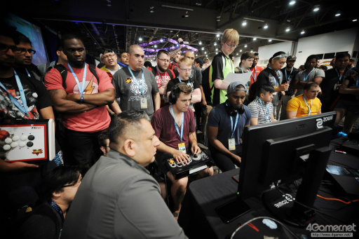 画像ギャラリー No.138のサムネイル画像 / ［EVO2016］いよいよ開幕EVO2016。ストV予選をはじめ，6タイトルの予選が行われる初日Twitterまとめ。GGXrdRと鉄拳7FRは準決勝も