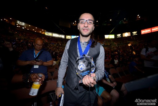 画像ギャラリー No.043のサムネイル画像 / ［EVO2016］「GGXrdR」部門，優勝はまちゃぼー選手。「ストV」では韓国Infiltration選手が栄冠を手にしたEVO2016最終日，現地レポートまとめ