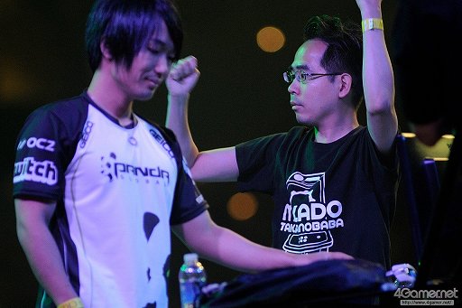 画像ギャラリー No.051のサムネイル画像 / ［EVO2016］「GGXrdR」部門，優勝はまちゃぼー選手。「ストV」では韓国Infiltration選手が栄冠を手にしたEVO2016最終日，現地レポートまとめ