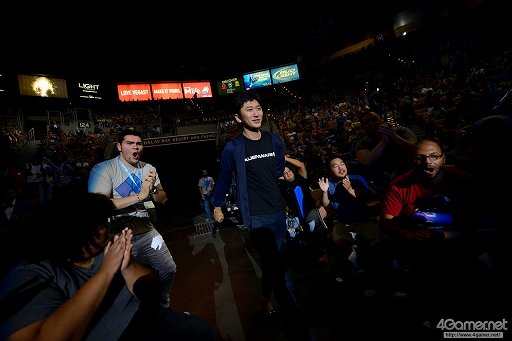 画像ギャラリー No.096のサムネイル画像 / ［EVO2016］「GGXrdR」部門，優勝はまちゃぼー選手。「ストV」では韓国Infiltration選手が栄冠を手にしたEVO2016最終日，現地レポートまとめ