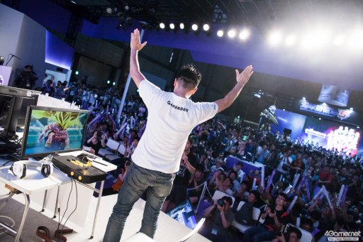 画像ギャラリー No.058のサムネイル画像 / TGS 2016に世界の強豪が集結。「ストV」CAPCOM Pro Tourプレミア大会「JAPAN CUP」フォトレポート。優勝・GamerBee選手のミニインタビューも