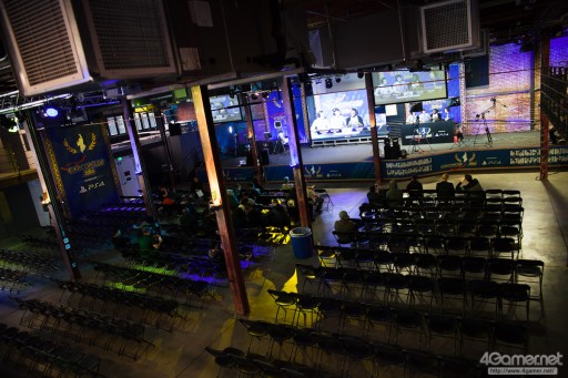 画像ギャラリー No.003のサムネイル画像 / 大波乱となった「Capcom Cup 2016」Day1現地レポートまとめ。6人の日本人選手がTOP8進出。優勝候補・Infiltration，ときど，ウメハラ選手らは敗退へ
