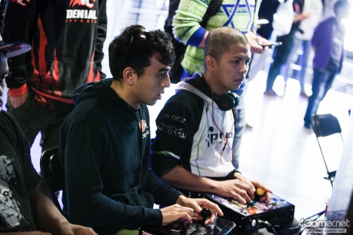 画像ギャラリー No.005のサムネイル画像 / 大波乱となった「Capcom Cup 2016」Day1現地レポートまとめ。6人の日本人選手がTOP8進出。優勝候補・Infiltration，ときど，ウメハラ選手らは敗退へ
