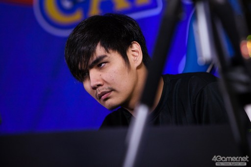 画像ギャラリー No.021のサムネイル画像 / 大波乱となった「Capcom Cup 2016」Day1現地レポートまとめ。6人の日本人選手がTOP8進出。優勝候補・Infiltration，ときど，ウメハラ選手らは敗退へ