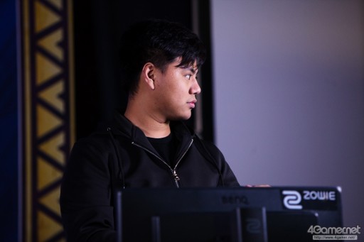 画像ギャラリー No.022のサムネイル画像 / 大波乱となった「Capcom Cup 2016」Day1現地レポートまとめ。6人の日本人選手がTOP8進出。優勝候補・Infiltration，ときど，ウメハラ選手らは敗退へ