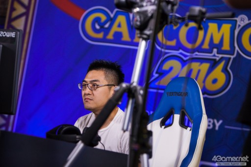 画像ギャラリー No.041のサムネイル画像 / 大波乱となった「Capcom Cup 2016」Day1現地レポートまとめ。6人の日本人選手がTOP8進出。優勝候補・Infiltration，ときど，ウメハラ選手らは敗退へ