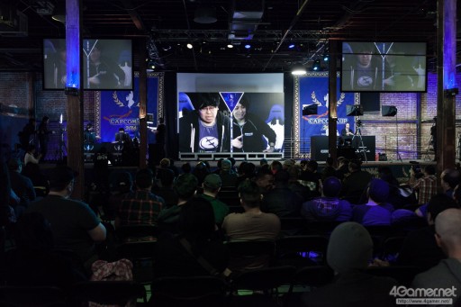 画像ギャラリー No.048のサムネイル画像 / 大波乱となった「Capcom Cup 2016」Day1現地レポートまとめ。6人の日本人選手がTOP8進出。優勝候補・Infiltration，ときど，ウメハラ選手らは敗退へ