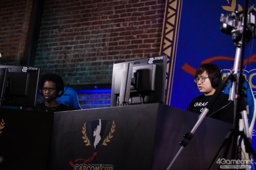 画像ギャラリー No.050のサムネイル画像 / 大波乱となった「Capcom Cup 2016」Day1現地レポートまとめ。6人の日本人選手がTOP8進出。優勝候補・Infiltration，ときど，ウメハラ選手らは敗退へ