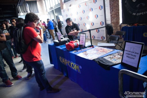画像ギャラリー No.090のサムネイル画像 / 大波乱となった「Capcom Cup 2016」Day1現地レポートまとめ。6人の日本人選手がTOP8進出。優勝候補・Infiltration，ときど，ウメハラ選手らは敗退へ