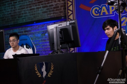 画像ギャラリー No.105のサムネイル画像 / 大波乱となった「Capcom Cup 2016」Day1現地レポートまとめ。6人の日本人選手がTOP8進出。優勝候補・Infiltration，ときど，ウメハラ選手らは敗退へ