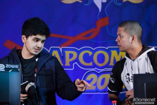 画像ギャラリー No.131のサムネイル画像 / 大波乱となった「Capcom Cup 2016」Day1現地レポートまとめ。6人の日本人選手がTOP8進出。優勝候補・Infiltration，ときど，ウメハラ選手らは敗退へ