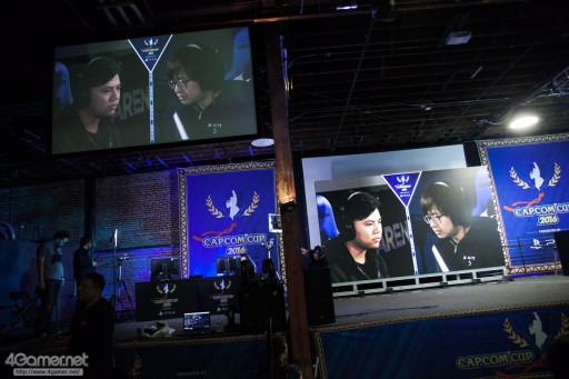 画像ギャラリー No.135のサムネイル画像 / 大波乱となった「Capcom Cup 2016」Day1現地レポートまとめ。6人の日本人選手がTOP8進出。優勝候補・Infiltration，ときど，ウメハラ選手らは敗退へ