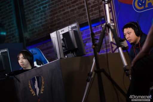 画像ギャラリー No.138のサムネイル画像 / 大波乱となった「Capcom Cup 2016」Day1現地レポートまとめ。6人の日本人選手がTOP8進出。優勝候補・Infiltration，ときど，ウメハラ選手らは敗退へ