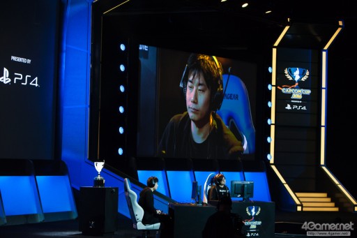 画像ギャラリー No.031のサムネイル画像 / 「ストリートファイターV」世界王者が決定した，「Capcom Cup 2016」Day2現地レポートまとめ。初のアメリカ人チャンプが誕生