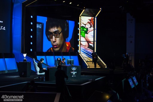 画像ギャラリー No.041のサムネイル画像 / 「ストリートファイターV」世界王者が決定した，「Capcom Cup 2016」Day2現地レポートまとめ。初のアメリカ人チャンプが誕生