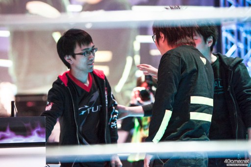 画像ギャラリー No.005のサムネイル画像 / Capcom Cup 2016上位陣によるチーム戦が実現。「ストリートファイターV 世界最強降臨」フォトレポート