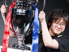 CyberZのe-Sportsイベント「RAGE Vol.4 GRAND FINALS」，「ストリートファイターV」部門フォトレポート。優勝はふ〜ど選手の手に