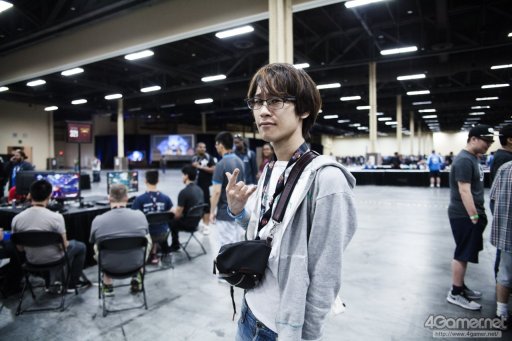 画像ギャラリー No.037のサムネイル画像 / ［EVO2017］本日EVO2017開幕。「ストV」など7タイトルの予選が行われる初日Twitterまとめ。「KOF XIV」は決勝戦まで