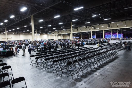 画像ギャラリー No.003のサムネイル画像 / ［EVO2017］「GGXrd R2」など3タイトルの優勝者が決定した2日目Twitterまとめ。「ストV」や「BBCF」では最終日への生き残りをかけた激戦が続いた