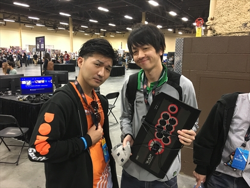 画像ギャラリー No.007のサムネイル画像 / ［EVO2017］「GGXrd R2」など3タイトルの優勝者が決定した2日目Twitterまとめ。「ストV」や「BBCF」では最終日への生き残りをかけた激戦が続いた