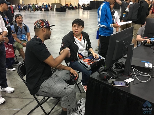 画像ギャラリー No.026のサムネイル画像 / ［EVO2017］「GGXrd R2」など3タイトルの優勝者が決定した2日目Twitterまとめ。「ストV」や「BBCF」では最終日への生き残りをかけた激戦が続いた