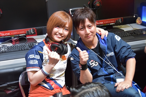 画像ギャラリー No.007のサムネイル画像 / ［TGS 2017］ウメハラ選手とときど選手のエキシビションマッチも実現！　HyperXブース「ストV」イベントレポート