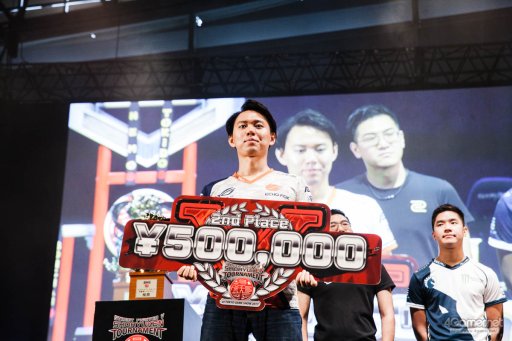 画像ギャラリー No.035のサムネイル画像 / ［TGS 2017］8名の招待選手による白熱バトル，「ストリートファイターV 昇龍拳トーナメント」フォトレポート。優勝はユリアン使いのネモ選手の手に