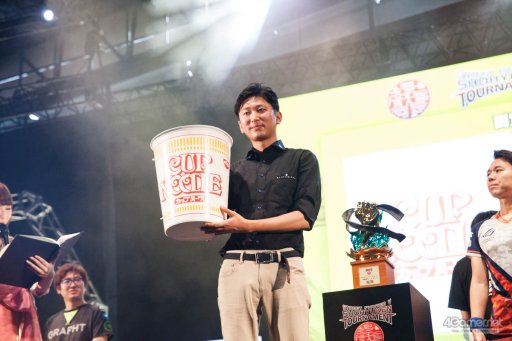 画像ギャラリー No.036のサムネイル画像 / ［TGS 2017］8名の招待選手による白熱バトル，「ストリートファイターV 昇龍拳トーナメント」フォトレポート。優勝はユリアン使いのネモ選手の手に
