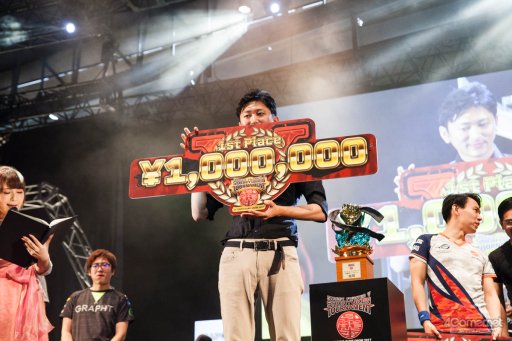 画像ギャラリー No.037のサムネイル画像 / ［TGS 2017］8名の招待選手による白熱バトル，「ストリートファイターV 昇龍拳トーナメント」フォトレポート。優勝はユリアン使いのネモ選手の手に