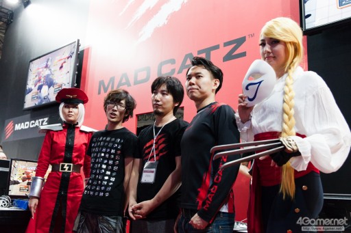 画像ギャラリー No.046のサムネイル画像 / ［TGS 2015］世界大会へのチケットはだしお選手の手に！ 超ハイレベルな戦いが展開された「ウルトラストリートファイターIV 日本大会」Twitter実況まとめ