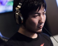 歴史に残る名勝負がまた一つ。「ウルIV」最後の長期戦「第5期トパンガＡリーグ」最終日フォトレポート。優勝・ウメハラ選手へのミニインタビューも