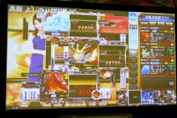 画像ギャラリー No.016のサムネイル画像 / 起死回生の四暗刻にプロ雀士もビックリ。ドラマチックな逆転劇が連発した「4thKAC 麻雀格闘倶楽部 全国四神彩」レポート