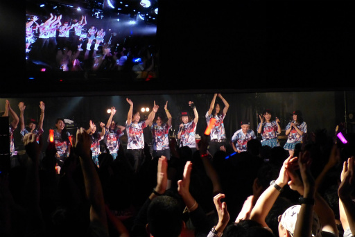 画像ギャラリー No.017のサムネイル画像 / 新生Falcom jdk BANDの初ライブ「Falcom jdk BAND θ(シータ) Live」が開催。アイドルユニット「リアル☆SPiKA」も参戦し,全16曲を熱演