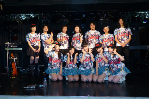 画像ギャラリー No.018のサムネイル画像 / 新生Falcom jdk BANDの初ライブ「Falcom jdk BAND θ(シータ) Live」が開催。アイドルユニット「リアル☆SPiKA」も参戦し,全16曲を熱演