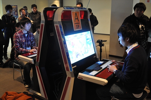 画像ギャラリー No.028のサムネイル画像 / エクサム格ゲーの祭典「エクサムカップ2017」レポート。「アルカナハート3 LM SSS!!!!!!」の家庭用移植プロジェクトの告知も